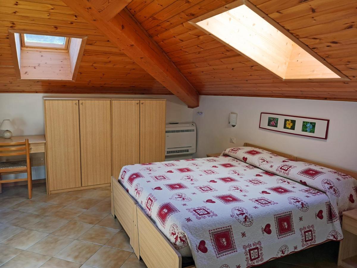 Maso Sveseri Montesover Exteriör bild